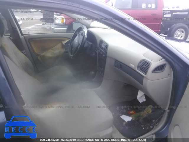 2001 VOLVO V40 1.9T YV1VW29561F734732 image 4