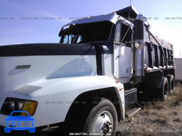 2000 FREIGHTLINER FLD 1FUJCPBA61PH72551 image 1