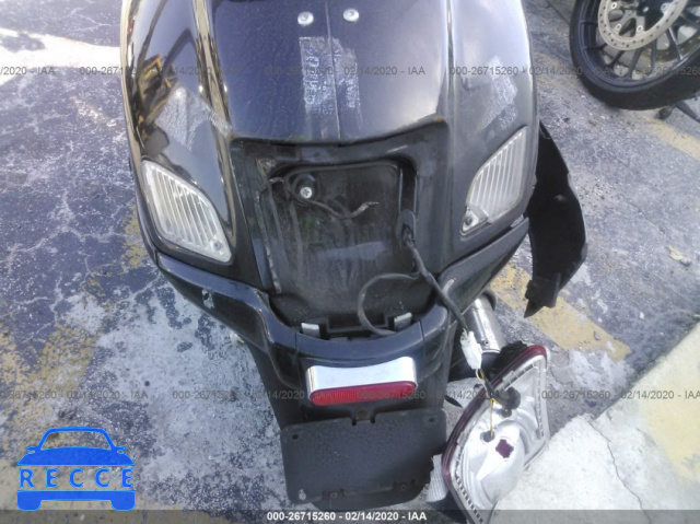 2005 VESPA GRANTURISMO 200 ZAPM319K955002311 Bild 5