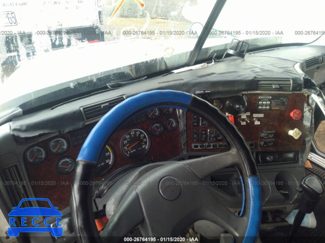 2005 FREIGHTLINER ST120 ST120 1FUJBBCK65LN56044 image 4