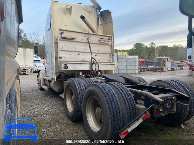 2001 FREIGHTLINER FLD 1FUJAHCG81PF96682 image 2