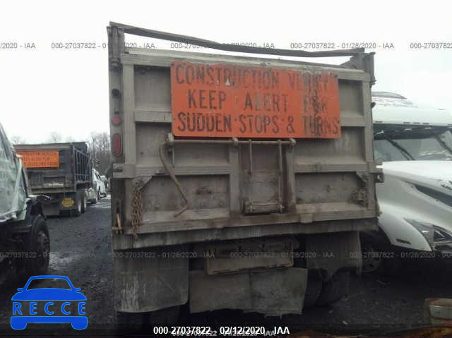 1997 FREIGHTLINER FLD 2FVX6EDB9VA862381 Bild 7
