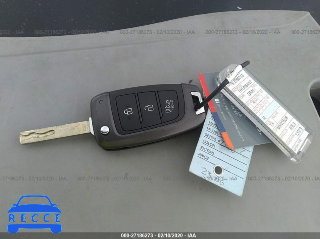 2020 HYUNDAI SANTA FE SE 5NMS23AD8LH172366 image 10
