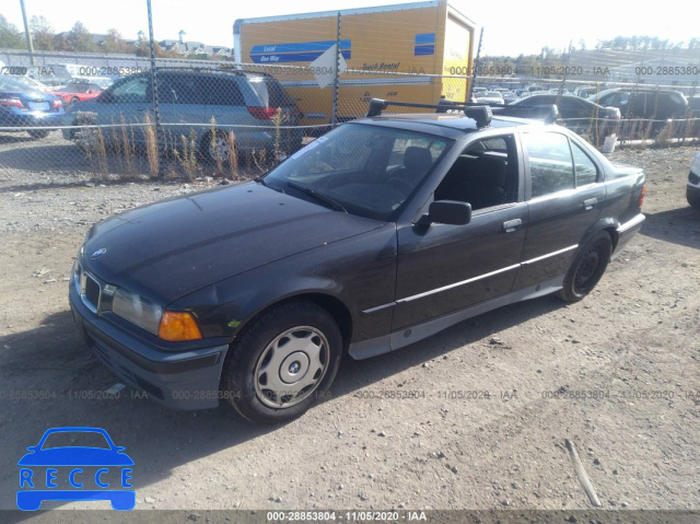 1992 BMW 318 I WBACA5315NFG01713 Bild 1