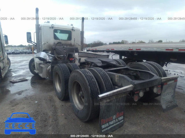 2019 PETERBILT 567  1XPCD49X1KD626708 image 2