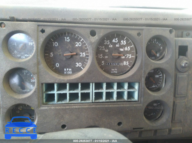 1999 FREIGHTLINER FL70 FL70 1FV6HJBA5XHA67193 image 5