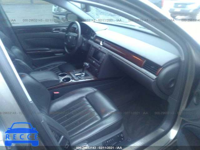 2006 VOLKSWAGEN PHAETON  WVWAF03D768001240 image 4