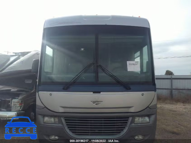 2006 WORKHORSE CUSTOM CHASSIS MOTORHOME CHASSIS W22 5B4MP67G263418348 image 9