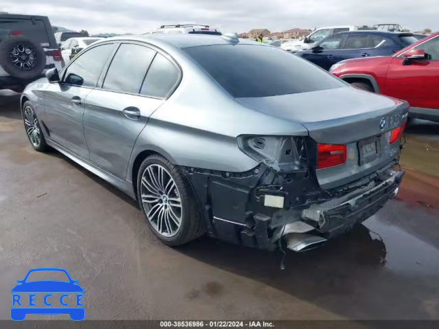2019 BMW 540I WBAJE5C5XKG919554 Bild 2