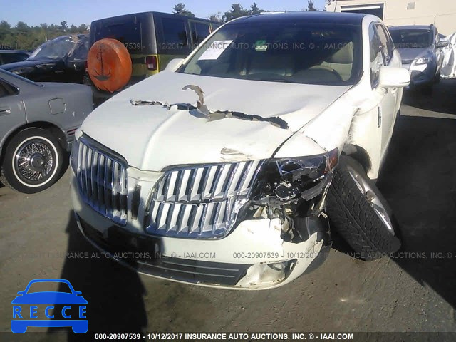 2012 LINCOLN MKT 2LMHJ5AT6CBL53092 image 1