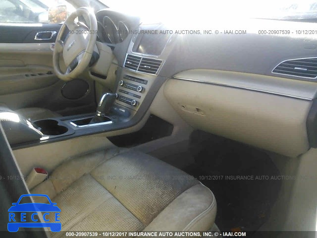 2012 LINCOLN MKT 2LMHJ5AT6CBL53092 image 4
