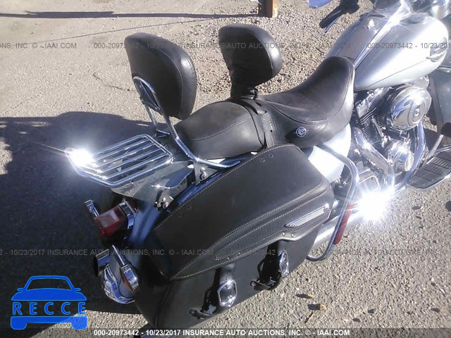 2010 HARLEY-DAVIDSON FLHRC 1HD1FR410AB621835 image 3