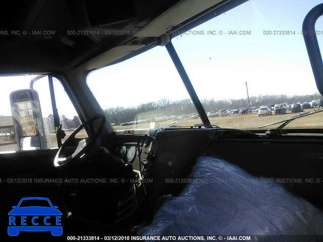 2005 FREIGHTLINER ST120 ST120 1FUJBBCK25LN51293 image 4