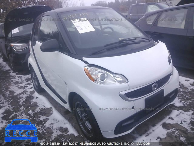 2015 SMART FORTWO PURE/PASSION WMEEJ3BA4FK813866 image 0