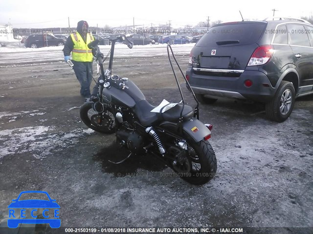 2017 HARLEY-DAVIDSON FXDB DYNA STREET BOB 1HD1GXM18HC302687 image 2