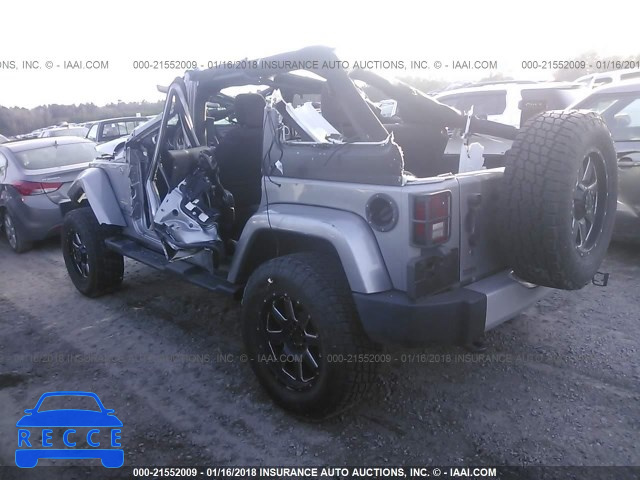 2015 JEEP WRANGLER UNLIMITE SAHARA 1C4BJWEG1FL502120 image 2