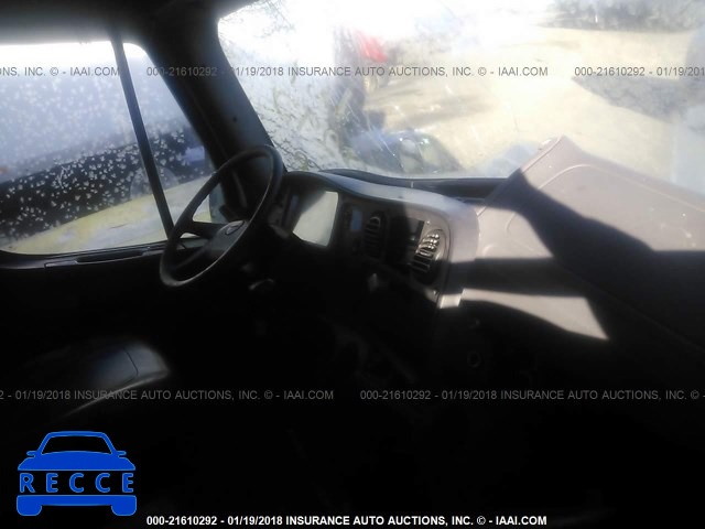 2006 FREIGHTLINER M2 106 MEDIUM DUTY 1FVACWDC46HW68269 image 4