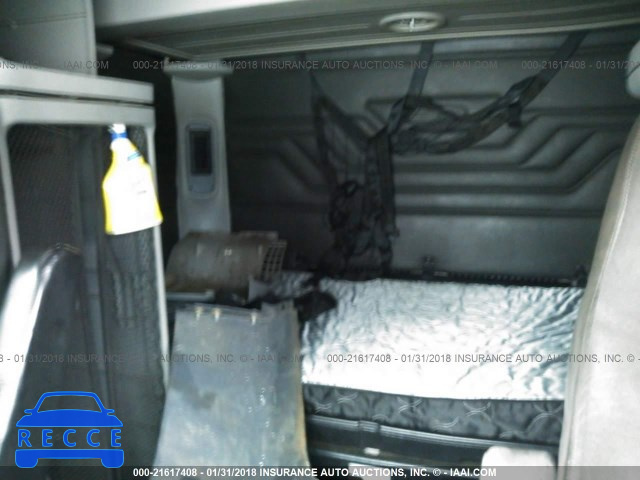 2005 FREIGHTLINER ST120 ST120 1FUJBBCK55LN67133 image 6