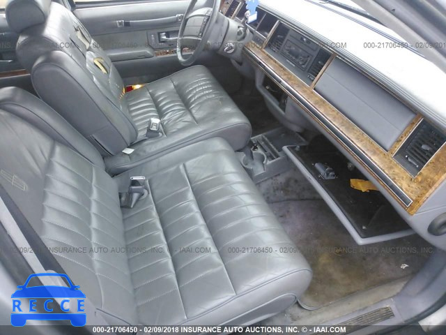 1993 LINCOLN TOWN CAR EXECUTIVE 1LNLM81W0PY646116 зображення 4