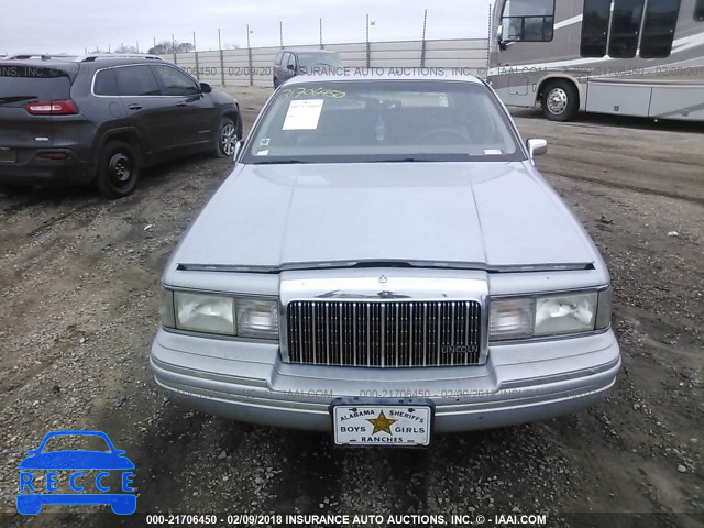 1993 LINCOLN TOWN CAR EXECUTIVE 1LNLM81W0PY646116 зображення 5