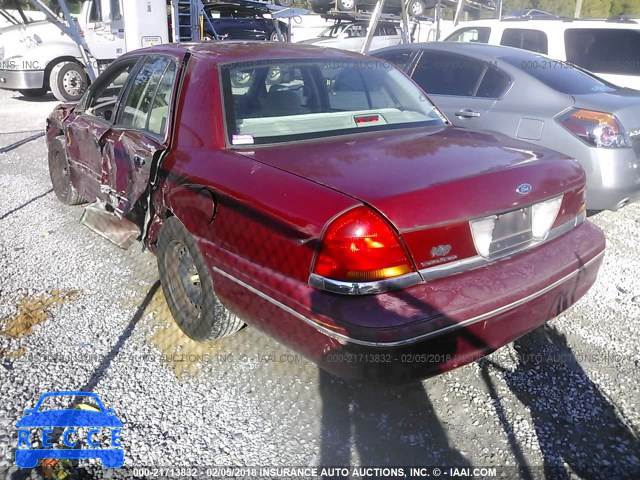 2002 FORD CROWN VICTORIA 2FAFP73W82X102350 image 2