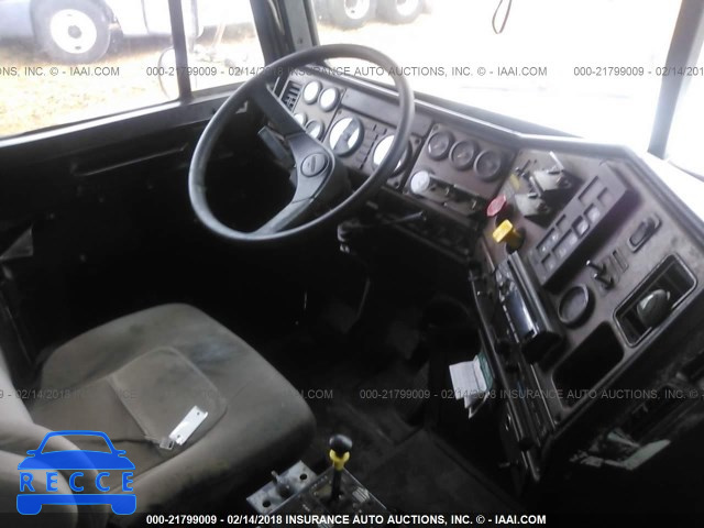 2009 FREIGHTLINER FLD FLD120 1FUJALCV99DAE4165 image 4