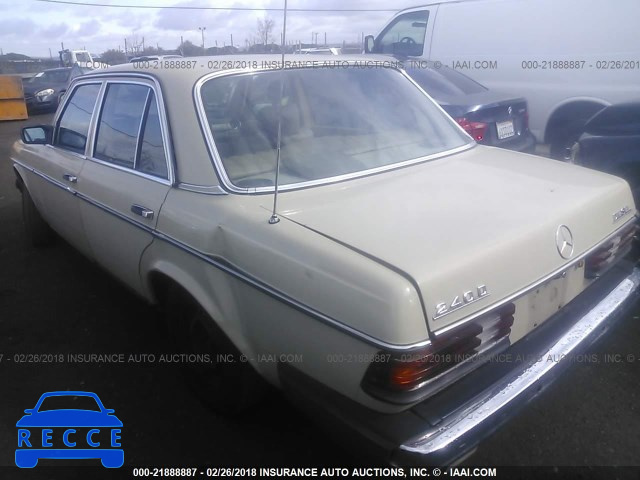 1982 MERCEDES-BENZ 240 D WDBAB23A4CB343836 зображення 2