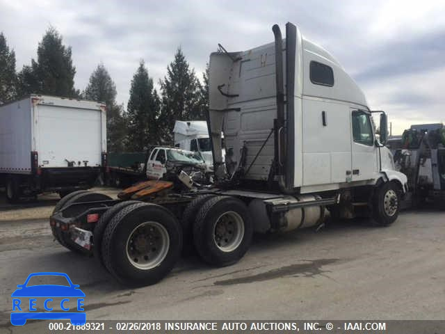 2010 VOLVO VNL L 4V4NC9TJ4AN286109 image 3