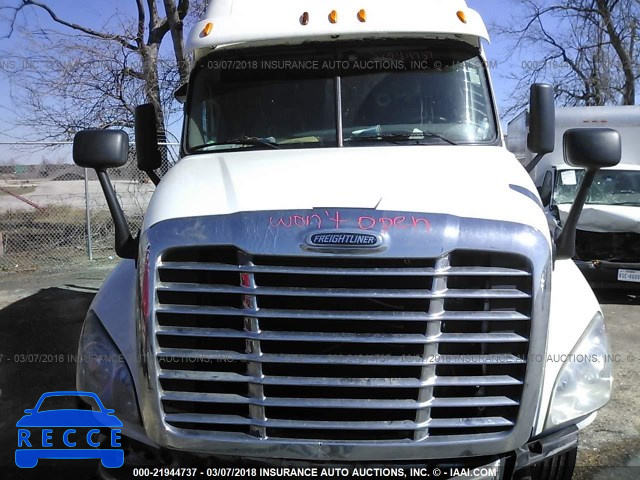 2012 FREIGHTLINER CASCADIA 125 1FUJGLDR3CSBD4270 image 8
