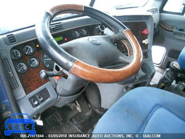 2008 FREIGHTLINER ST120 ST120 1FUJBBCK78LZ08584 image 4