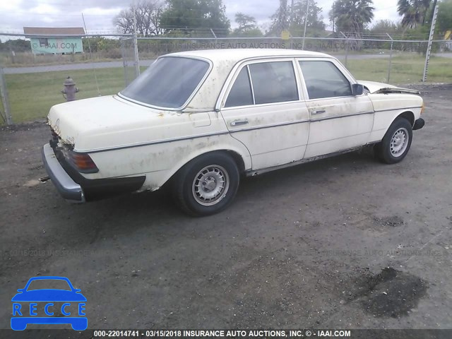 1982 MERCEDES-BENZ 240 D WDBAB23A4CB337812 image 3