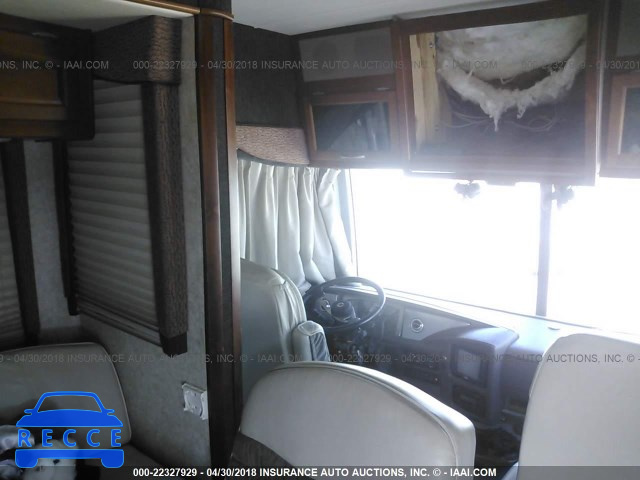 2004 WORKHORSE CUSTOM CHASSIS MOTORHOME CHASSIS W22 5B4MP67G543378313 image 4