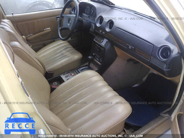 1982 MERCEDES-BENZ 240 D WDBAB23A4CB291446 Bild 4