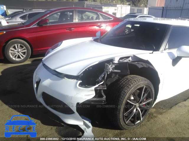 2015 ALFA ROMEO 4C ZARBAAA4XFM168118 image 5