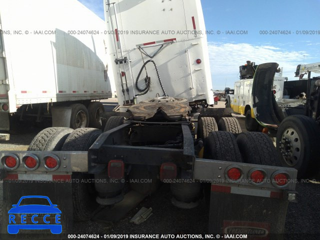 2001 FREIGHTLINER CONVENTIONAL FLD120 1FUPUSZB61LF90199 image 6