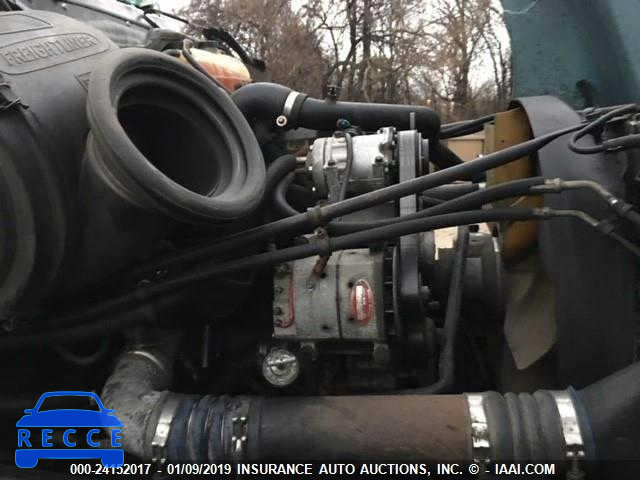 2002 FREIGHTLINER ST120 ST120 1FUJBBCG02LG29323 image 8
