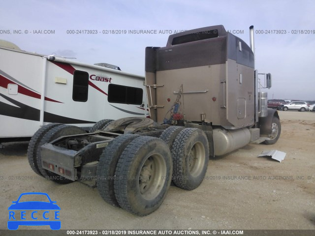 1997 PETERBILT 379 1XP5DB9X9VN406566 Bild 3