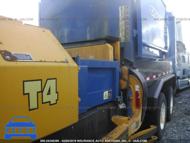 2010 FREIGHTLINER M2 1FVHC3BSXADAV0688 image 6