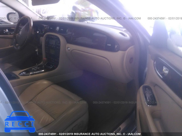 2007 JAGUAR XJ8 SAJWA71B97SH13143 image 4