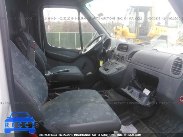 2006 FREIGHTLINER SPRINTER 2500 WDYPD644765902406 image 4