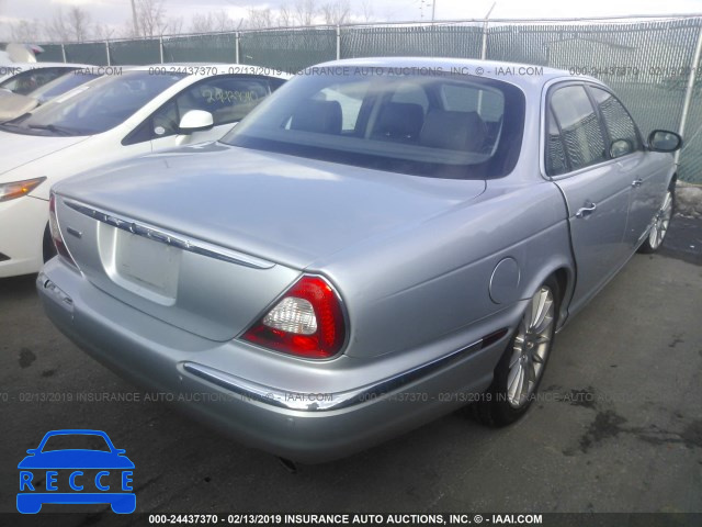 2007 JAGUAR XJ8 SAJWA71B47SH18542 image 3