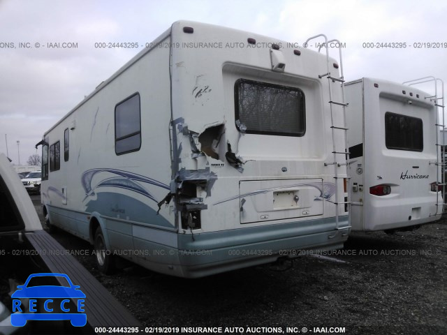 2000 WORKHORSE CUSTOM CHASSIS MOTORHOME CHASSIS 5B4LP37JXY3318345 Bild 2