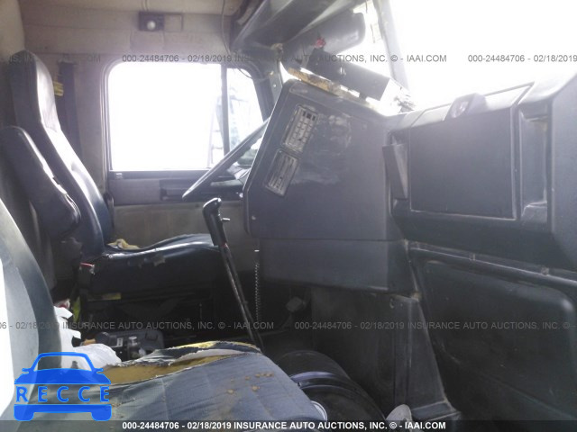 2000 FREIGHTLINER CONVENTIONAL FLD120 1FUYDSEB1YLG36154 image 4