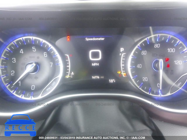 2019 CHRYSLER PACIFICA LIMITED 2C4RC1GG2KR554558 image 6