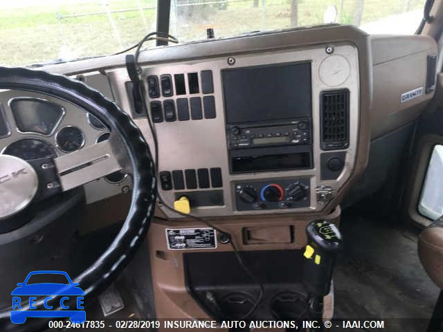2007 MACK 700 CTP700 1M2AT04C17M005254 image 4