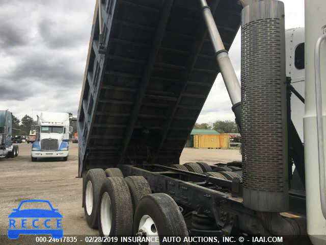 2007 MACK 700 CTP700 1M2AT04C17M005254 image 6