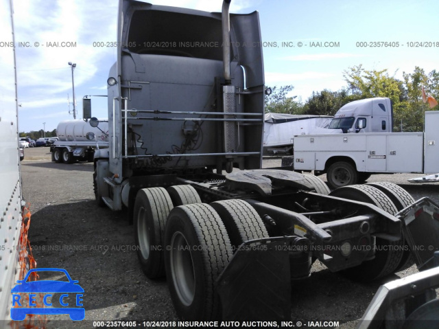2000 FREIGHTLINER FLD FLD120 1FUYDXYB6YLB70309 image 2