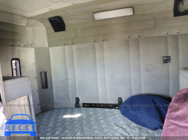 2000 FREIGHTLINER FLD FLD120 1FUYDXYB6YLB70309 image 6