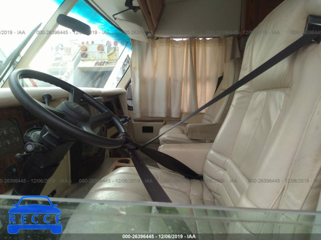 2000 WORKHORSE CUSTOM CHASSIS MOTORHOME CHASSIS P3500 5B4LP37J6Y3324465 зображення 4