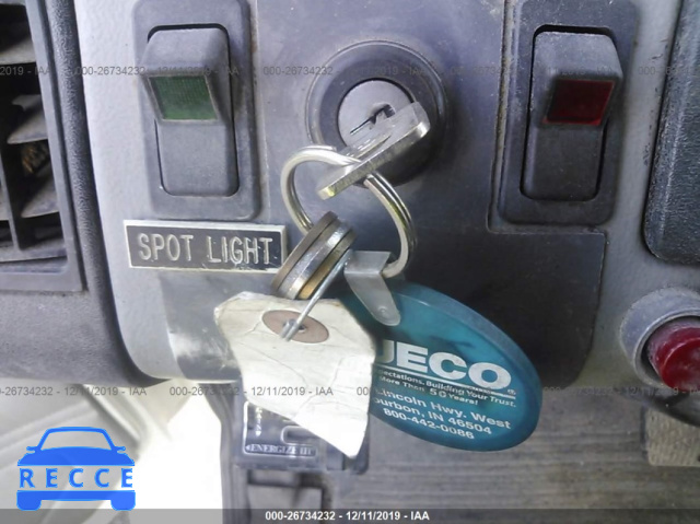 1999 FREIGHTLINER FL70 1FV6HJBA5XH990464 image 10
